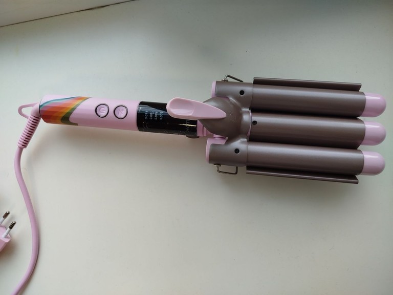 Купити Luxe + Willow Ripple Triple Barrel Waver Б/У