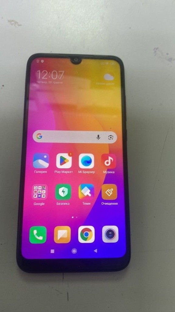 Купить Xiaomi Redmi 7 3/32GB Black Б/У