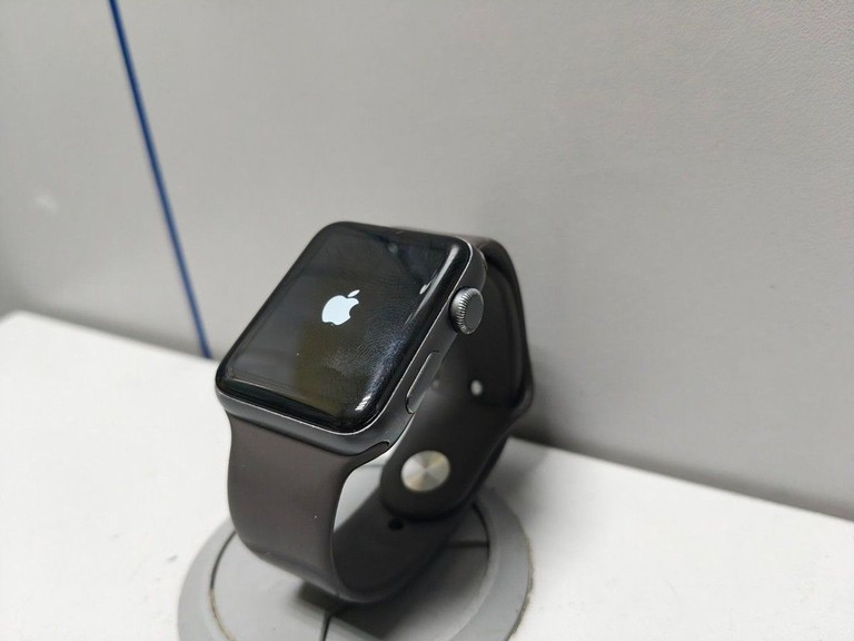 Apple watch series 3 gps 42mm aluminium case a1859 Код:01-200975024. Изображение 9