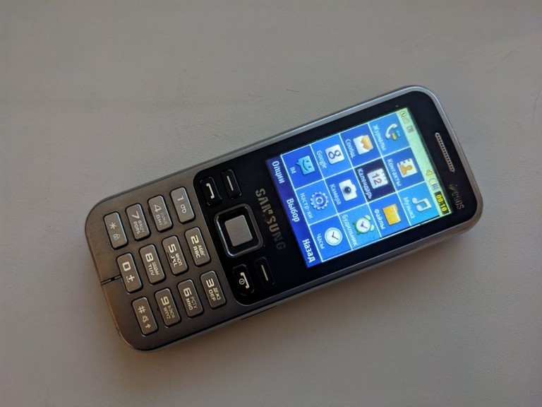 Купить Samsung GT-C3322i Б/У