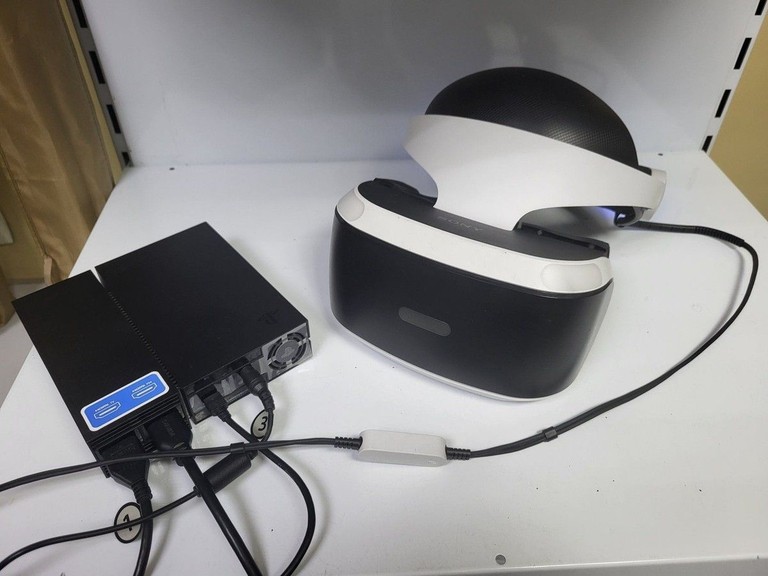 Купить Sony PlayStation VR + PlayStation Camera + PlayStation Move + Game Б/У