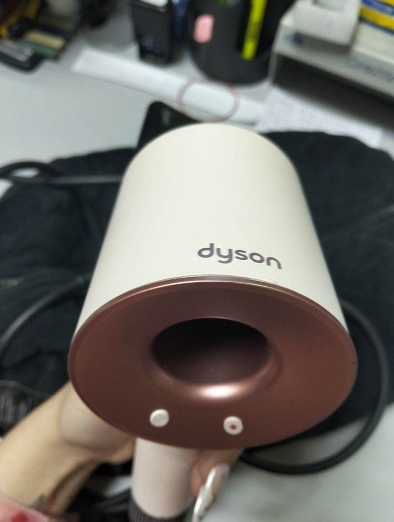 Купити Dyson HD07 Supersonic Hair Dryer Iron/Fuchsia Б/У