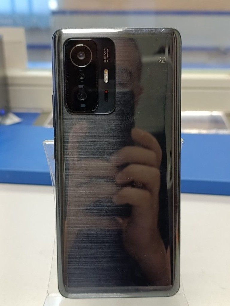 Розпродаж Xiaomi 11t 8/128gb, продавець Техноскарб