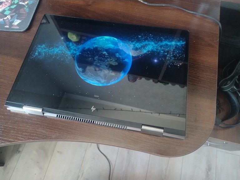 Купити HP ENVY x360 Convertible 15m-bq1xx Б/У