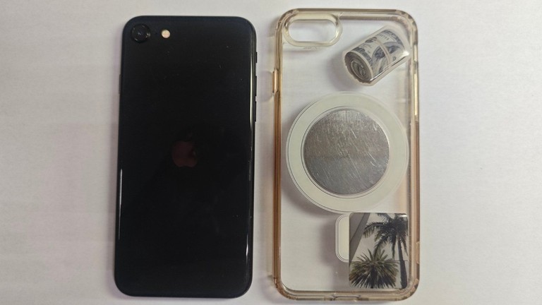 Apple iPhone SE 2020 64GB Black Slim Box (MHGP3) Код:01-201035851. Зображення 12