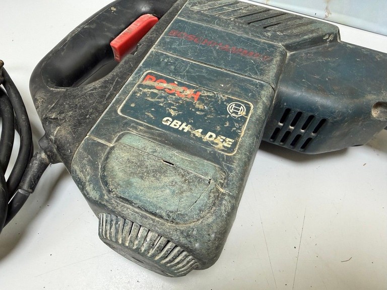 Оголошення Bosch gbh 4 dfe Б/У