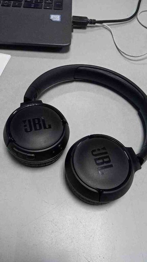 Купить JBL Tune 510BT (JBLT510BTBLK) Б/У