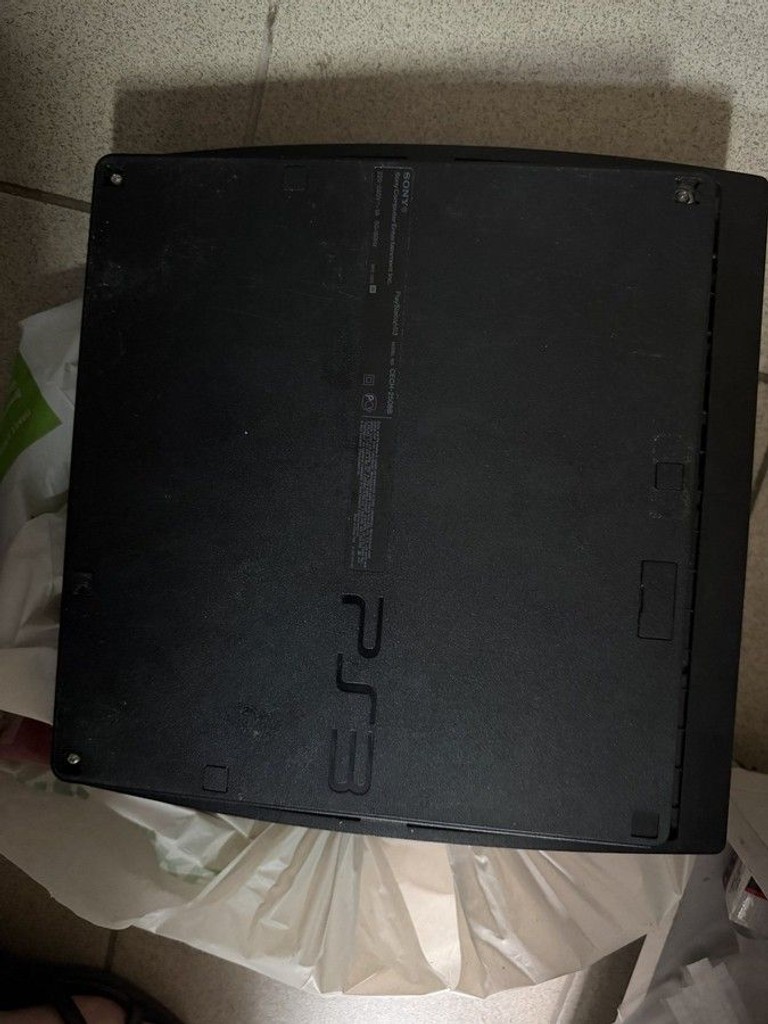 Купити Sony playstation 3 slim 320gb Б/У