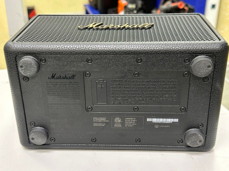 Розпродаж Marshall Kilburn III Black and Brass (1007443), продавець Техноскарб