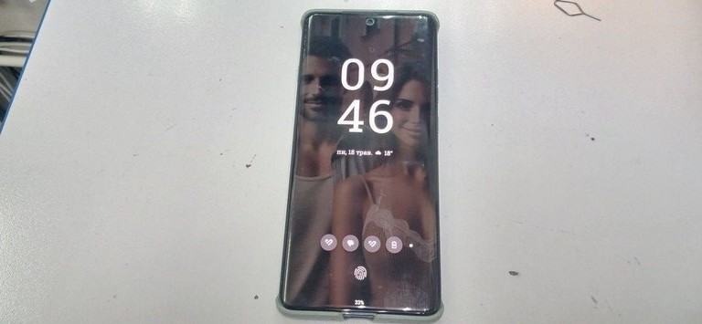 Объявление Motorola Moto Edge 60 Pro 12/512GB Sparkling Grape (PB7X0011) Б/У