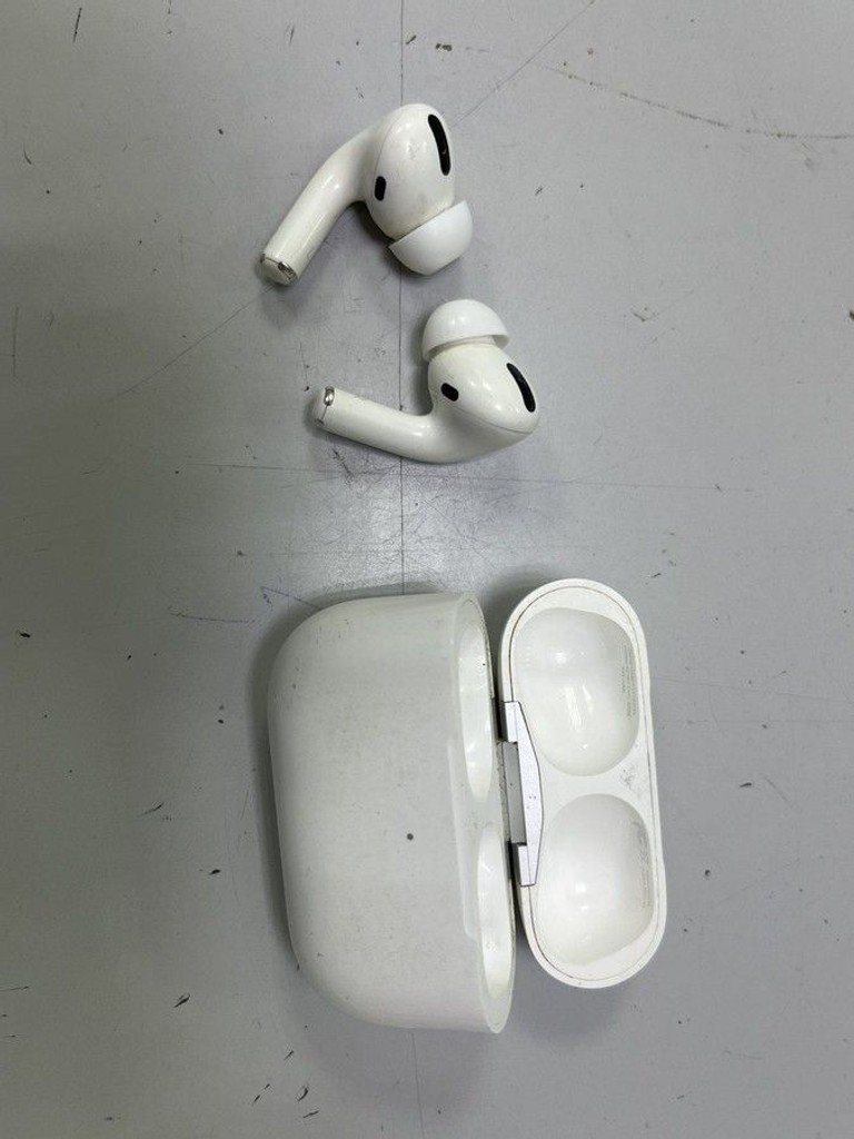 Дешево Apple AirPods Pro (MWP22) з ломбарду