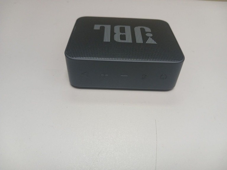 Оголошення Jbl go essential 2 Б/У