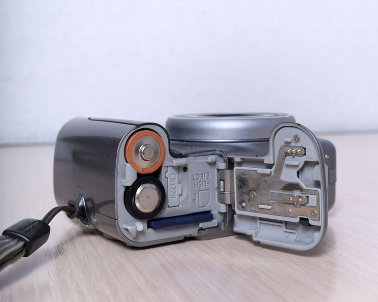 Дешево Canon PowerShot A710is з ломбарду