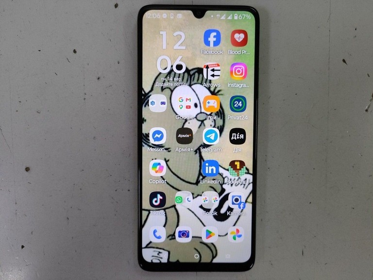 Дешиво Motorola moto g06 4g 4/256gb с ломбарда