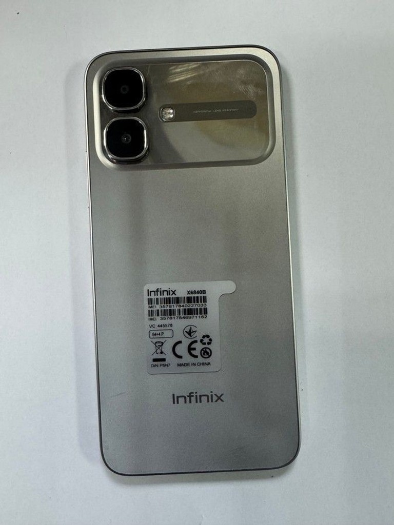 Infinix Smart 20 4/64GB Shadow Black Код:01-201162365. Изображение 5