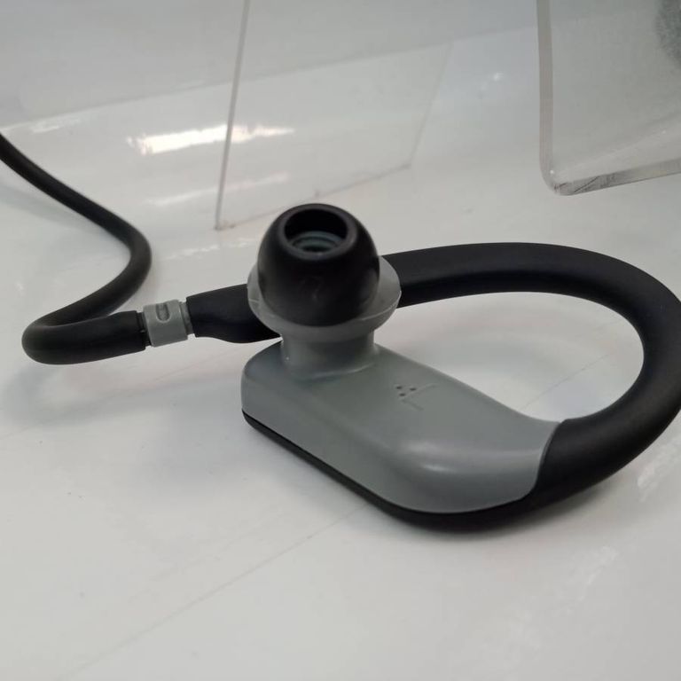 Дешиво Jbl Endurance JUMP Yellow (JBLENDURJUMPBNL) с ломбарда