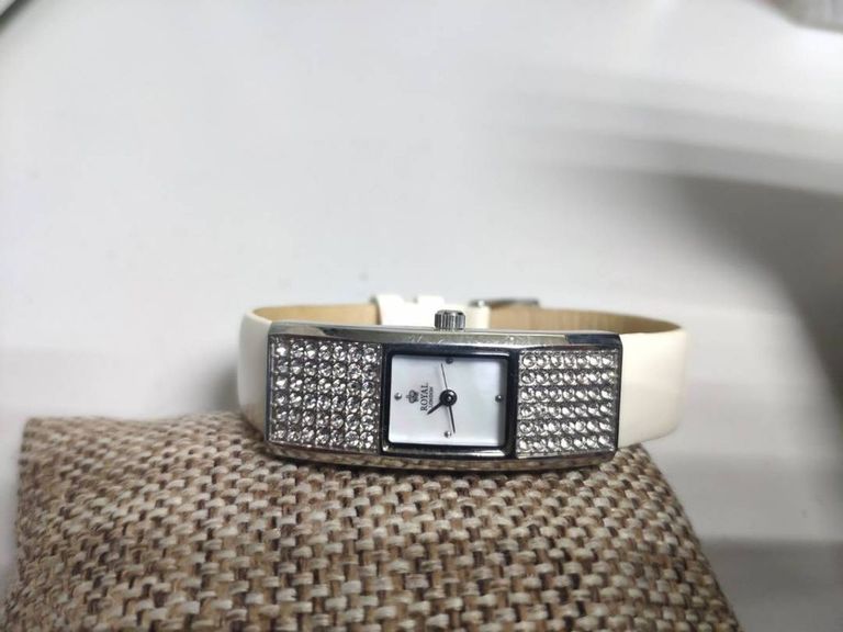 Оголошення Royal London 21207-02 Б/У