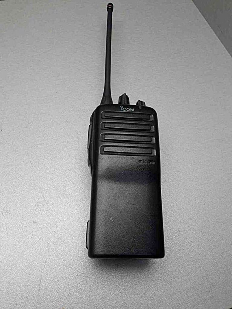 Купити Icom IC-F26 Б/У