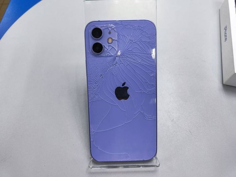 Apple iPhone 12 256GB (PRODUCT)RED Код:01-200113816. Зображення 7