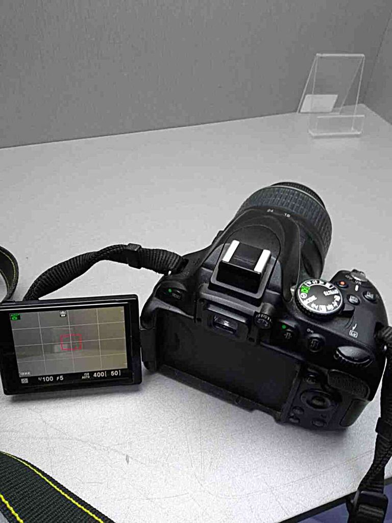 Nikon D5100 kit (18-55mm VR)