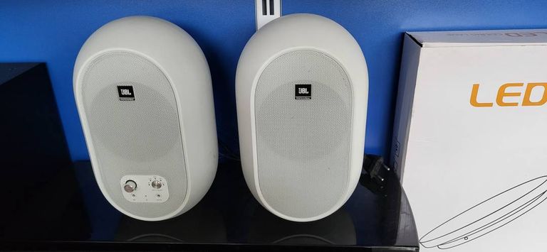 Jbl One Series 104-BT White