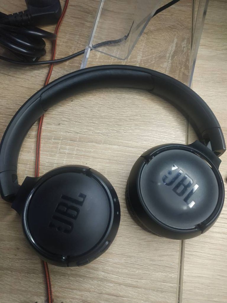 JBL Tune 510BT (JBLT510BTBLK)