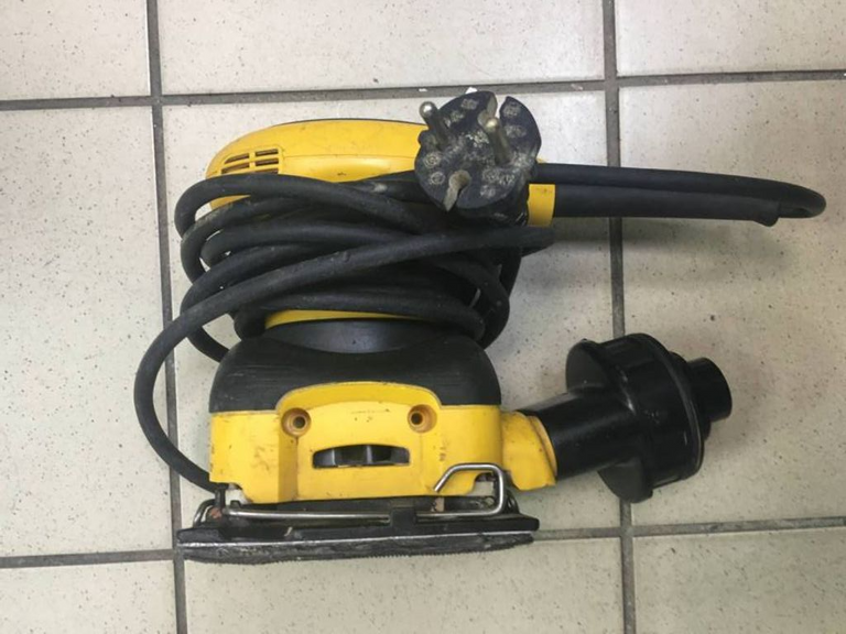 Dewalt D26441