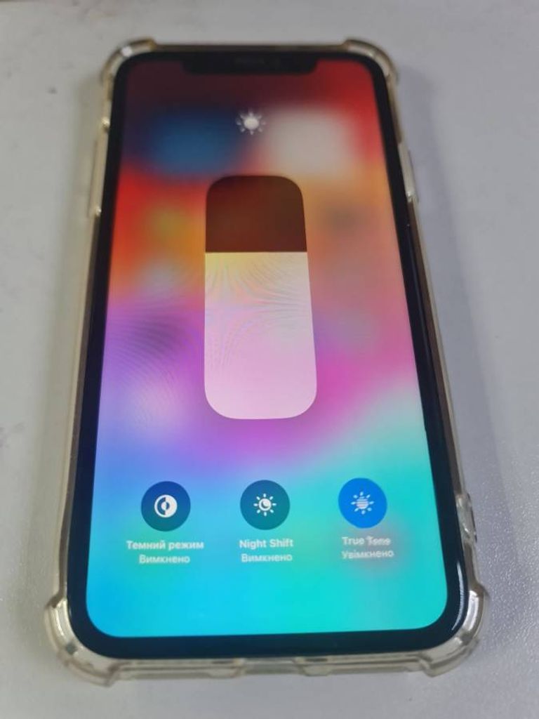 Apple iPhone 11 64GB White (MWL82)