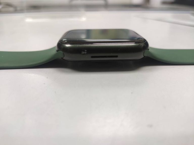 Apple watch series 7 gps 45mm aluminum case with sport band