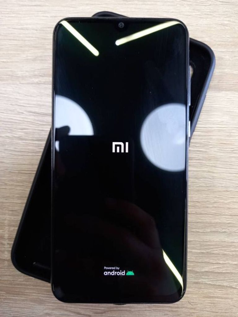 Xiaomi mi-9se 6/64gb