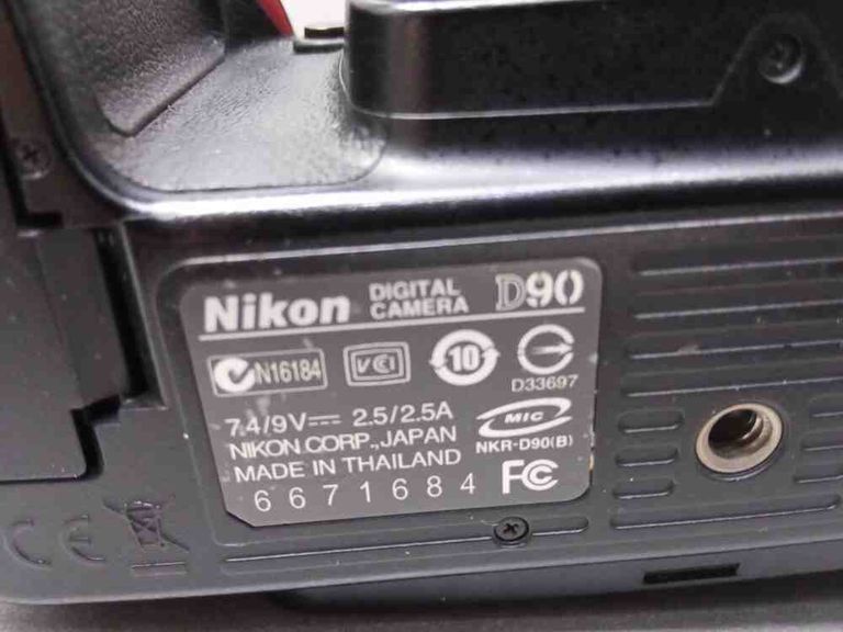 Дешиво Nikon D90 kit (18-55mm VR) с ломбарда