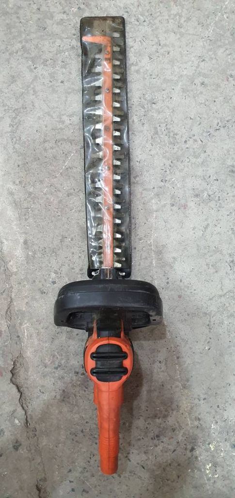 Купити Black Decker behts301 Б/У