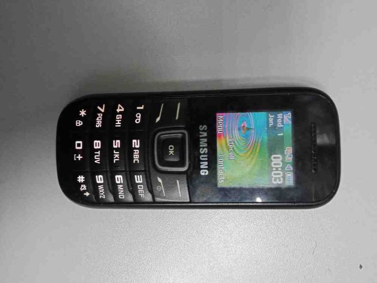 Купити Samsung e1200i Б/У