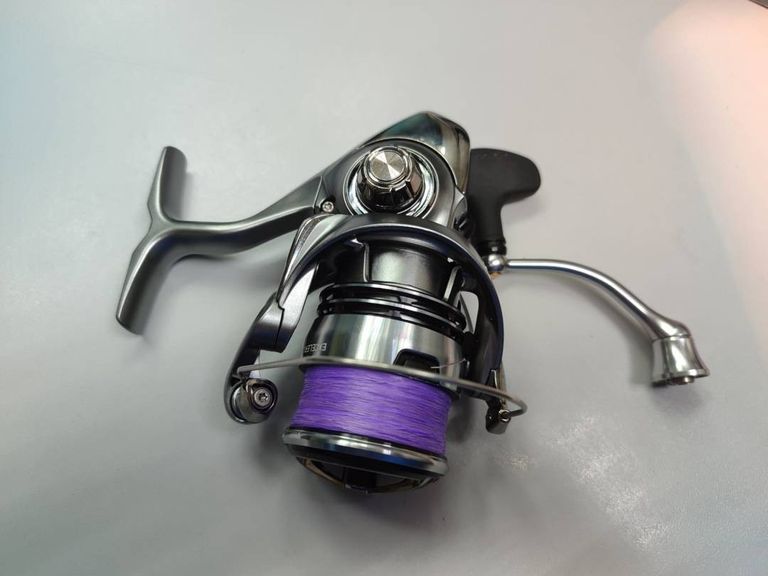 Дешево Daiwa 23 exceler lt 2500 з ломбарду