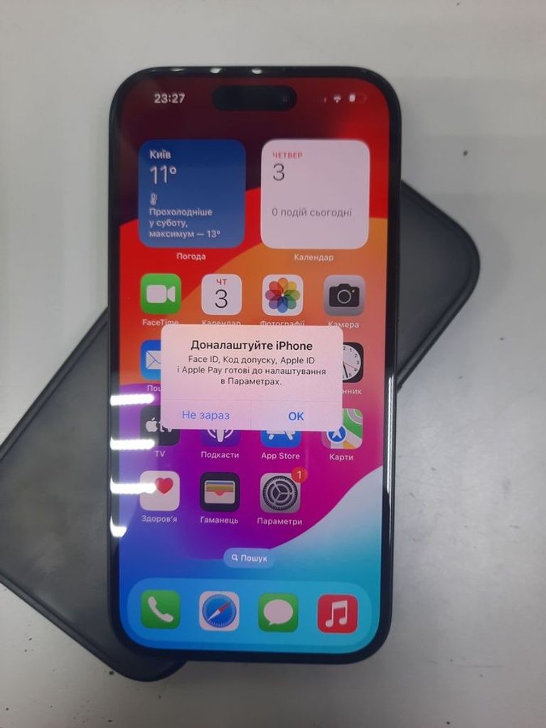 Купити Apple iPhone 15 128GB Green Б/У