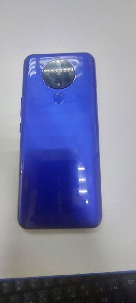 Купити Tecno spark 6 4/128gb Б/У