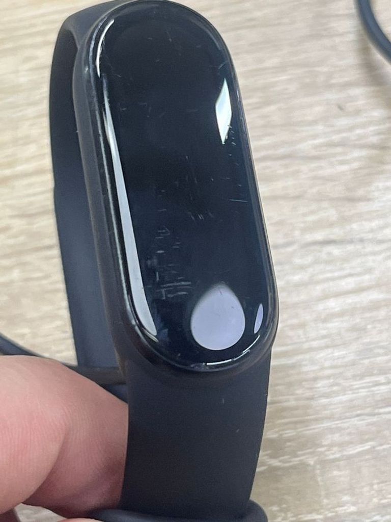 Дешиво Mi band 6 с ломбарда