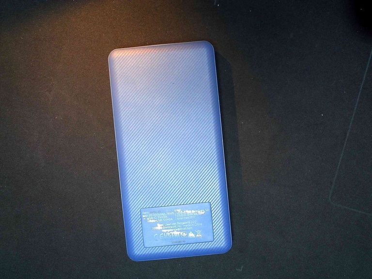 Дешево Trust primo eco 20000mah з ломбарду