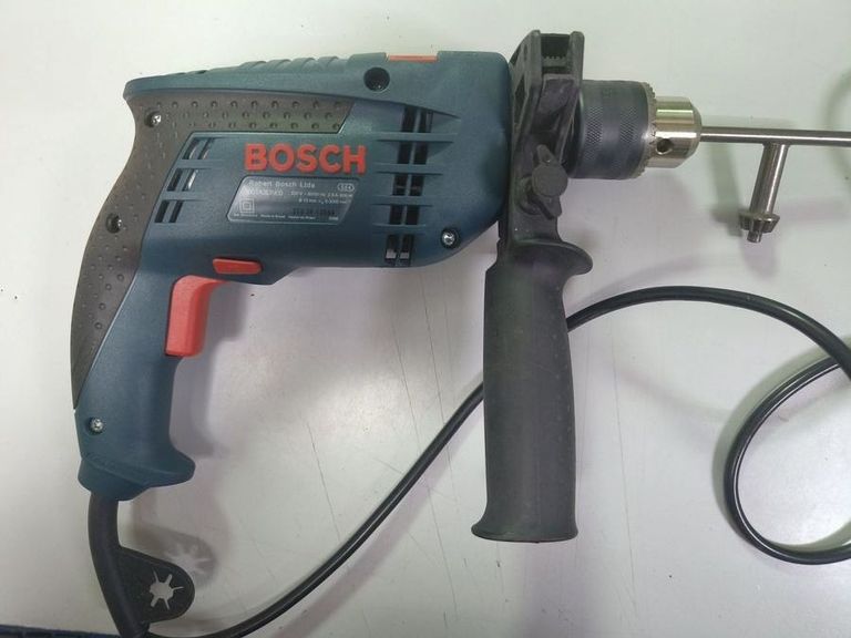 Дешиво Bosch gsb 13 re с ломбарда