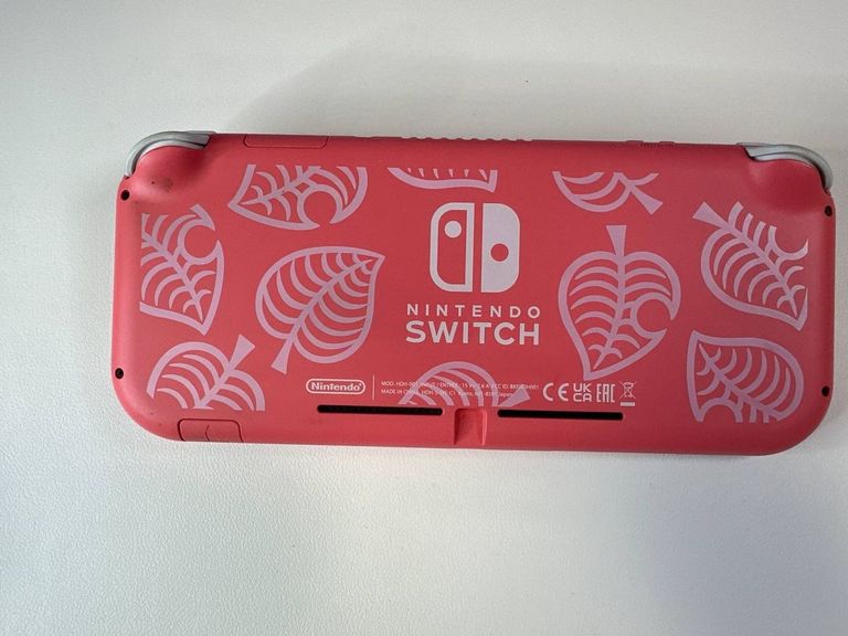 Nintendo Switch Lite Animal Crossing: New Horizons Timmy & Tommy Aloha Edition Код:01-200579501. Изображение 5