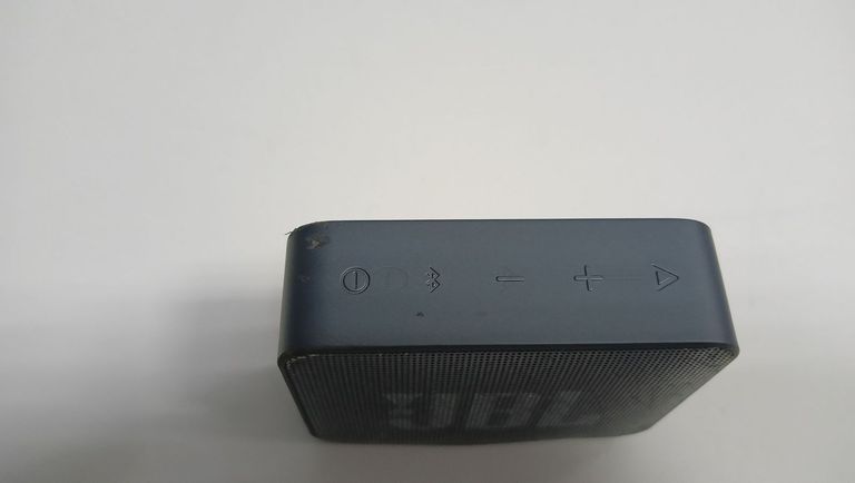 Оголошення Jbl go essential Б/У