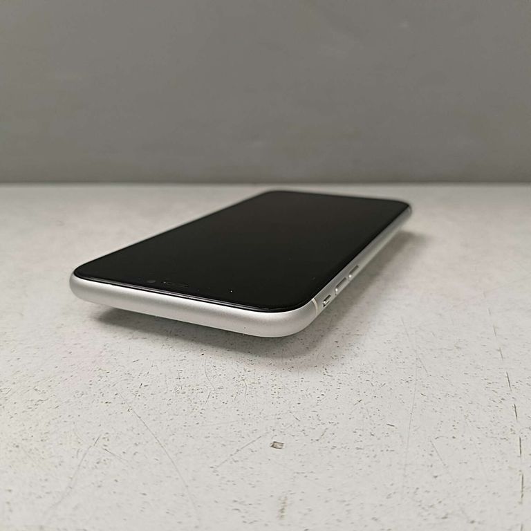 Apple iphone xr 128gb Код:2000004145057. Зображення 9