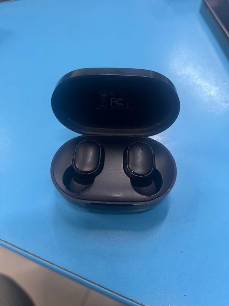Купити Xiaomi xiaomi mi true wireless earbuds basic 2 Б/У