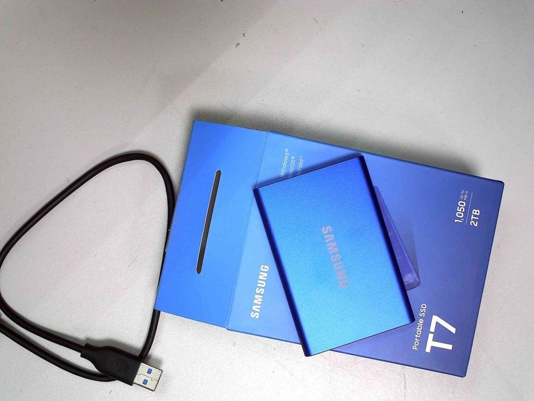 Купить Samsung t7 2 tb indigo Б/У