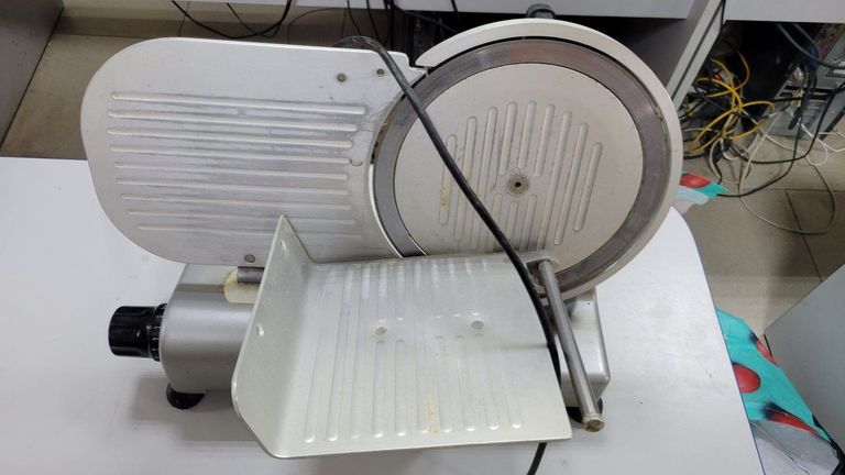 Розпродаж Rgv lusso 22gl, продавець Техноскарб