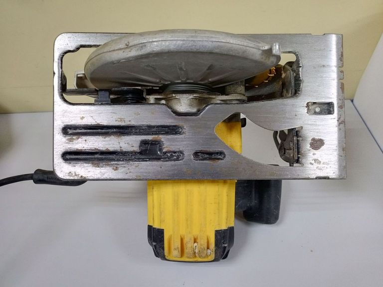 Dewalt DWE560 Код:01-200635258. Зображення 6