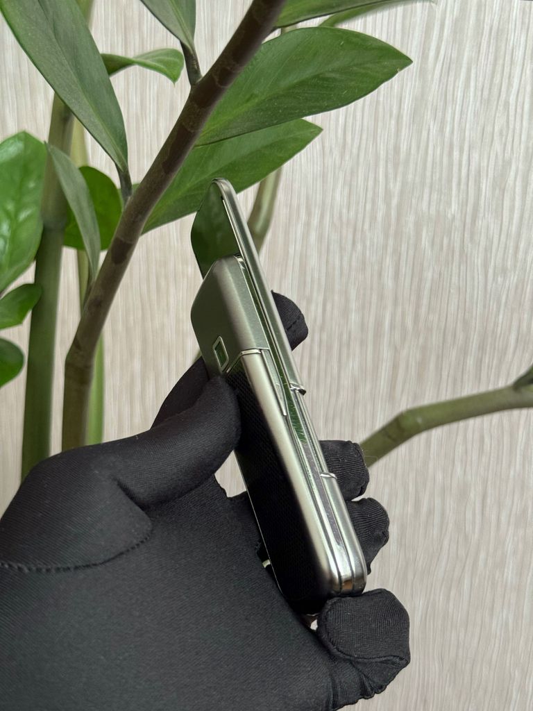 Дешево Nokia 8800 Carbon Arte 4GB з ломбарду