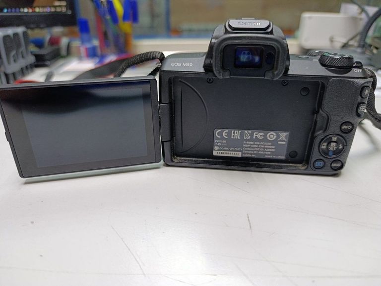 Canon EOS R50 kit RF-S 18-45mm IS STM + RF-S 55-210mm IS STM Black (5811C034) Код:01-200762523. Зображення 9