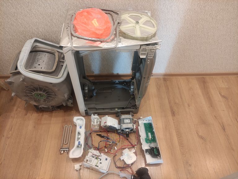 Дешево Electrolux EW6T4272U з ломбарду