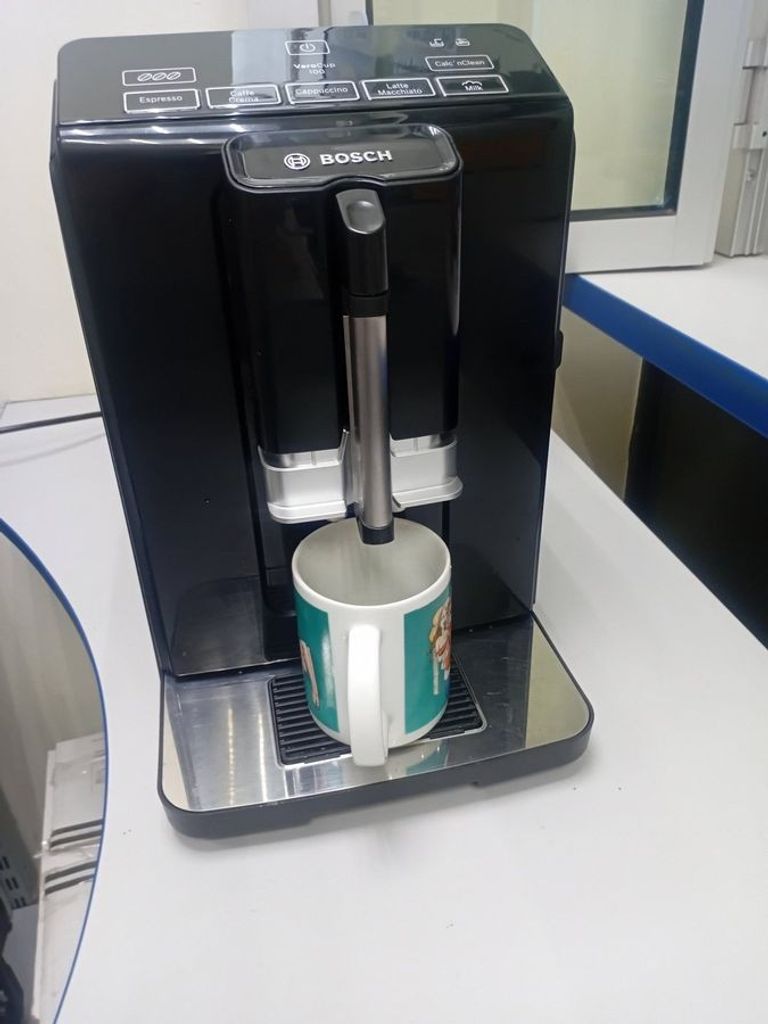 Дешево Bosch verocup 100 tis30129rw з ломбарду